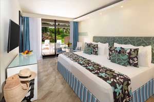 Garden Terrace Room with King Size bed and beautiful view at Grand Oasis Hotel Cancun
